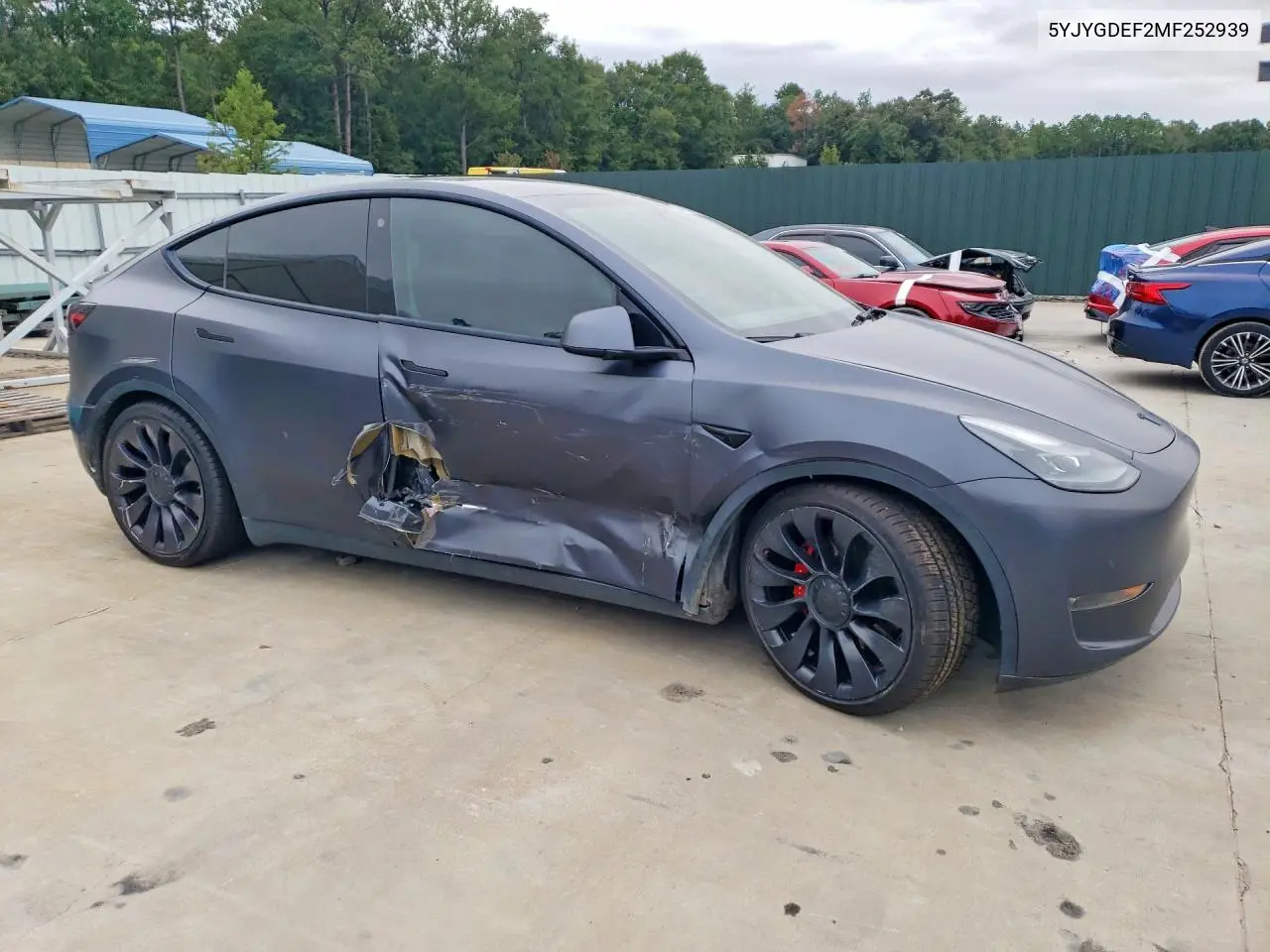 2021 TESLA MODEL Y VIN 5YJYGDEF2MF252939 — фото 4