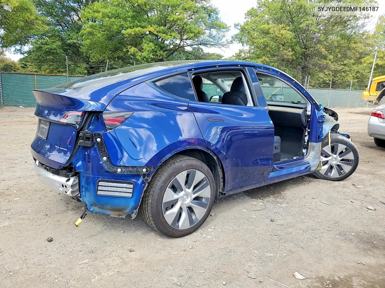 2021 TESLA MODEL Y VIN 5YJYGDEE0MF146187 — фото 3