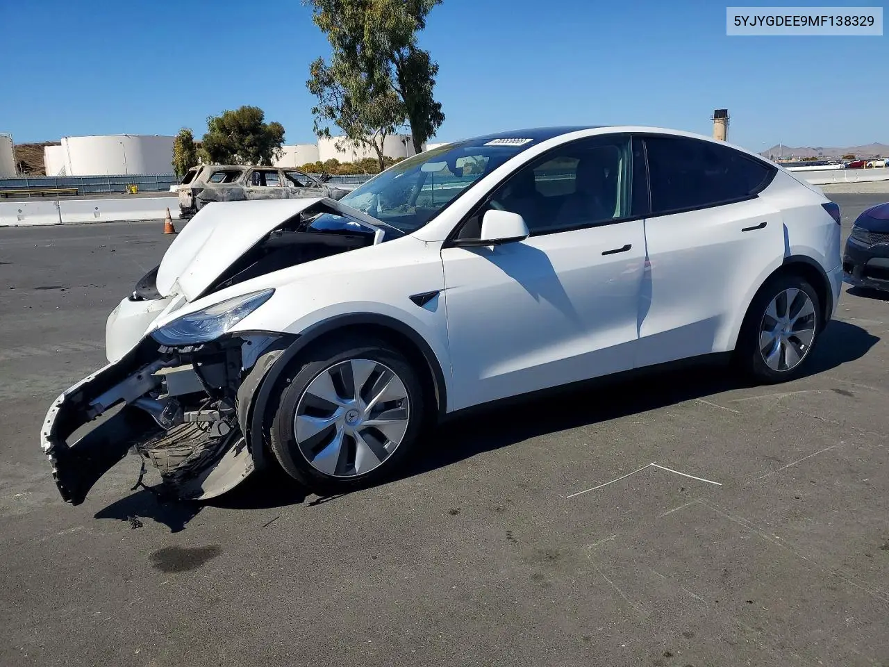 TESLA MODEL Y 2021, VIN 5YJYGDEE9MF138329