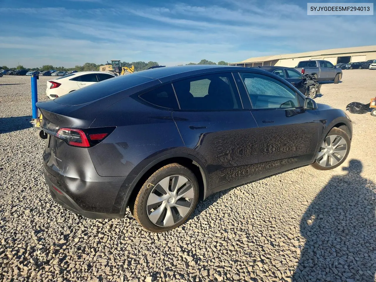 2021 TESLA MODEL Y VIN 5YJYGDEE5MF294013 — фото 3