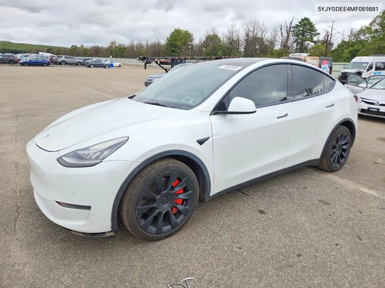 TESLA MODEL Y 2021, VIN 5YJYGDEE4MF089881