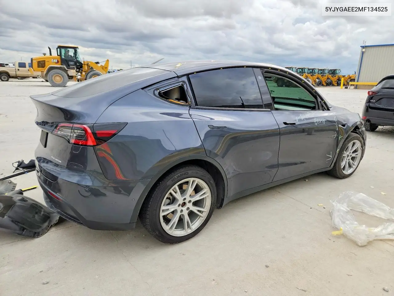 2021 TESLA MODEL Y VIN 5YJYGAEE2MF134525 — фото 3