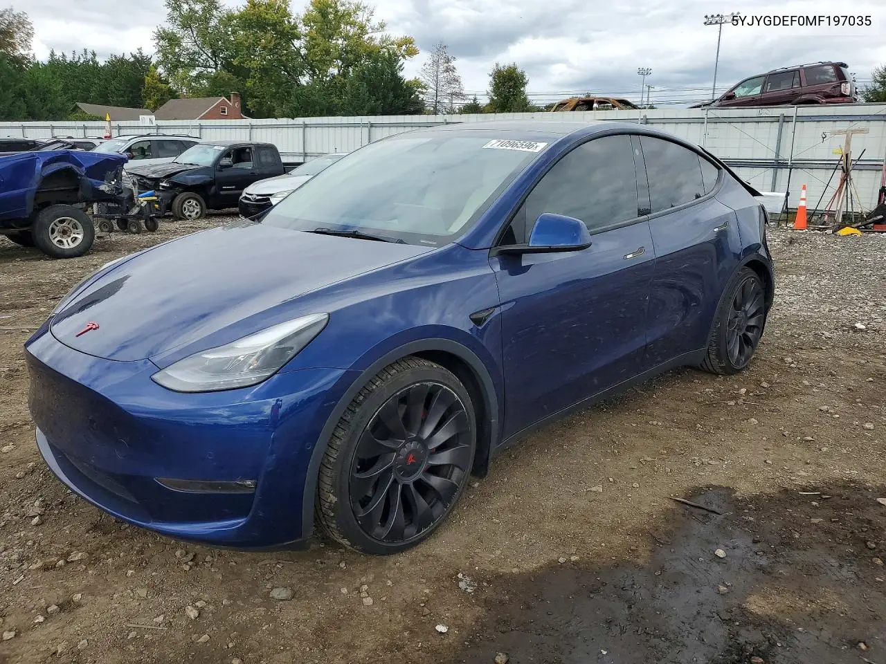 TESLA MODEL Y 2021, VIN 5YJYGDEF0MF197035