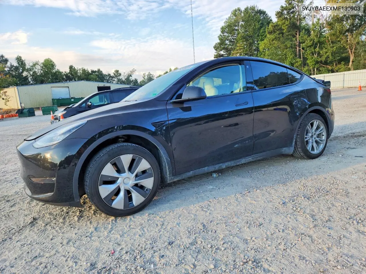 TESLA MODEL Y 2021, VIN 5YJYGAEEXMF130903