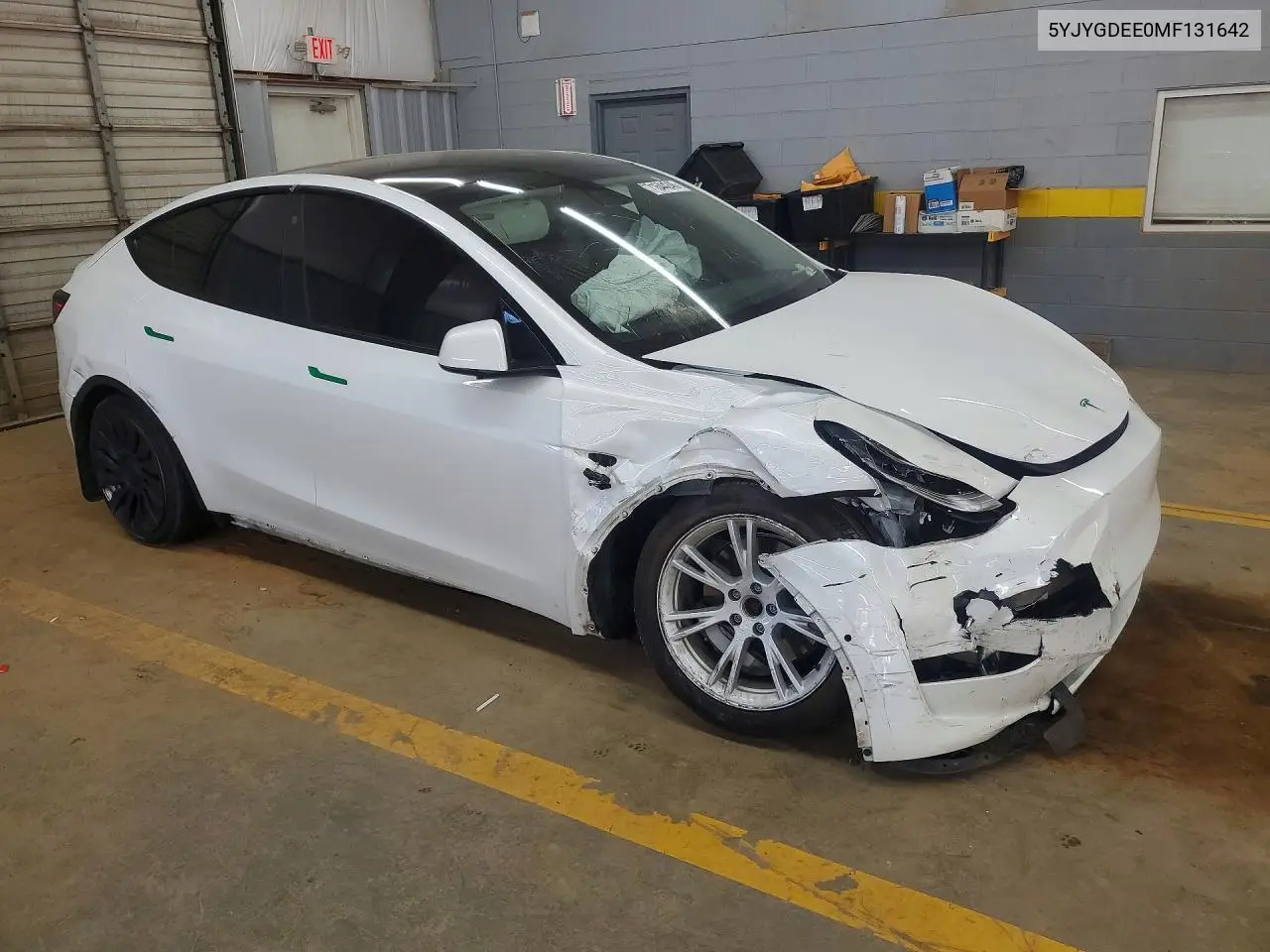 2021 TESLA MODEL Y VIN 5YJYGDEE0MF131642 — фото 4