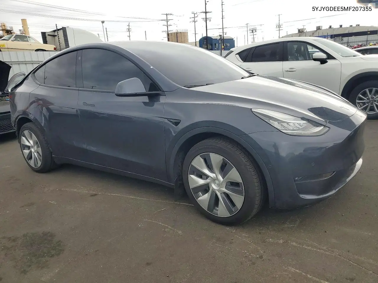 2021 TESLA MODEL Y VIN 5YJYGDEE5MF207355 — фото 4