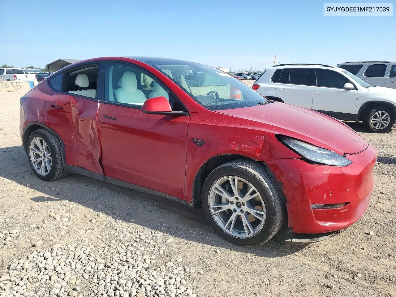 2021 TESLA MODEL Y VIN 5YJYGDEE1MF217039 — фото 4