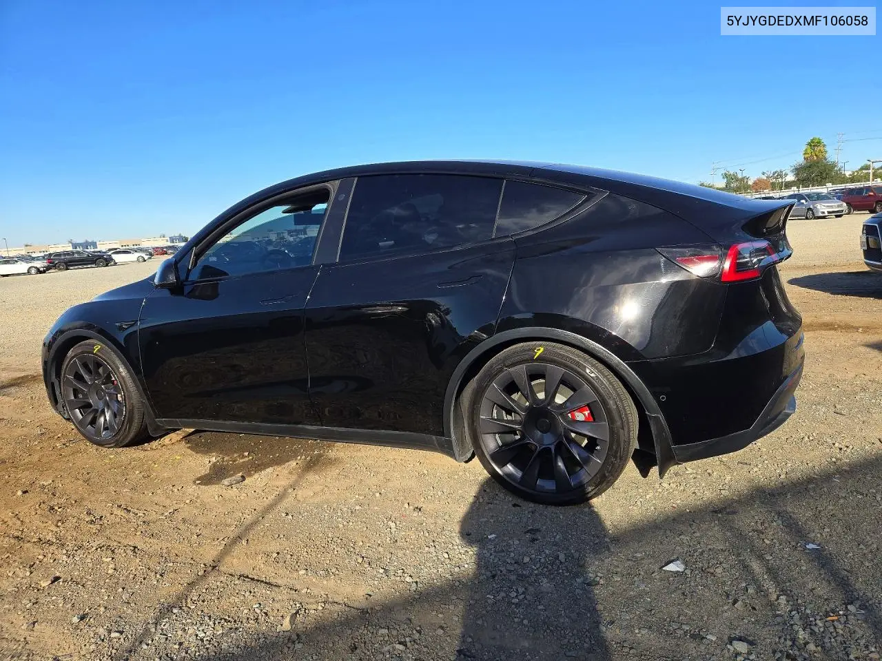 2021 TESLA MODEL Y VIN 5YJYGDEDXMF106058 — фото 2