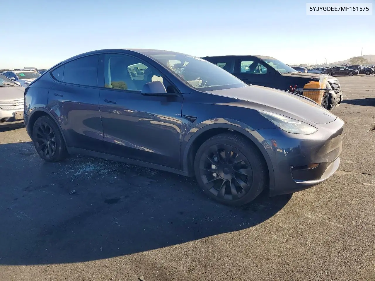 2021 TESLA MODEL Y VIN 5YJYGDEE7MF161575 — фото 4