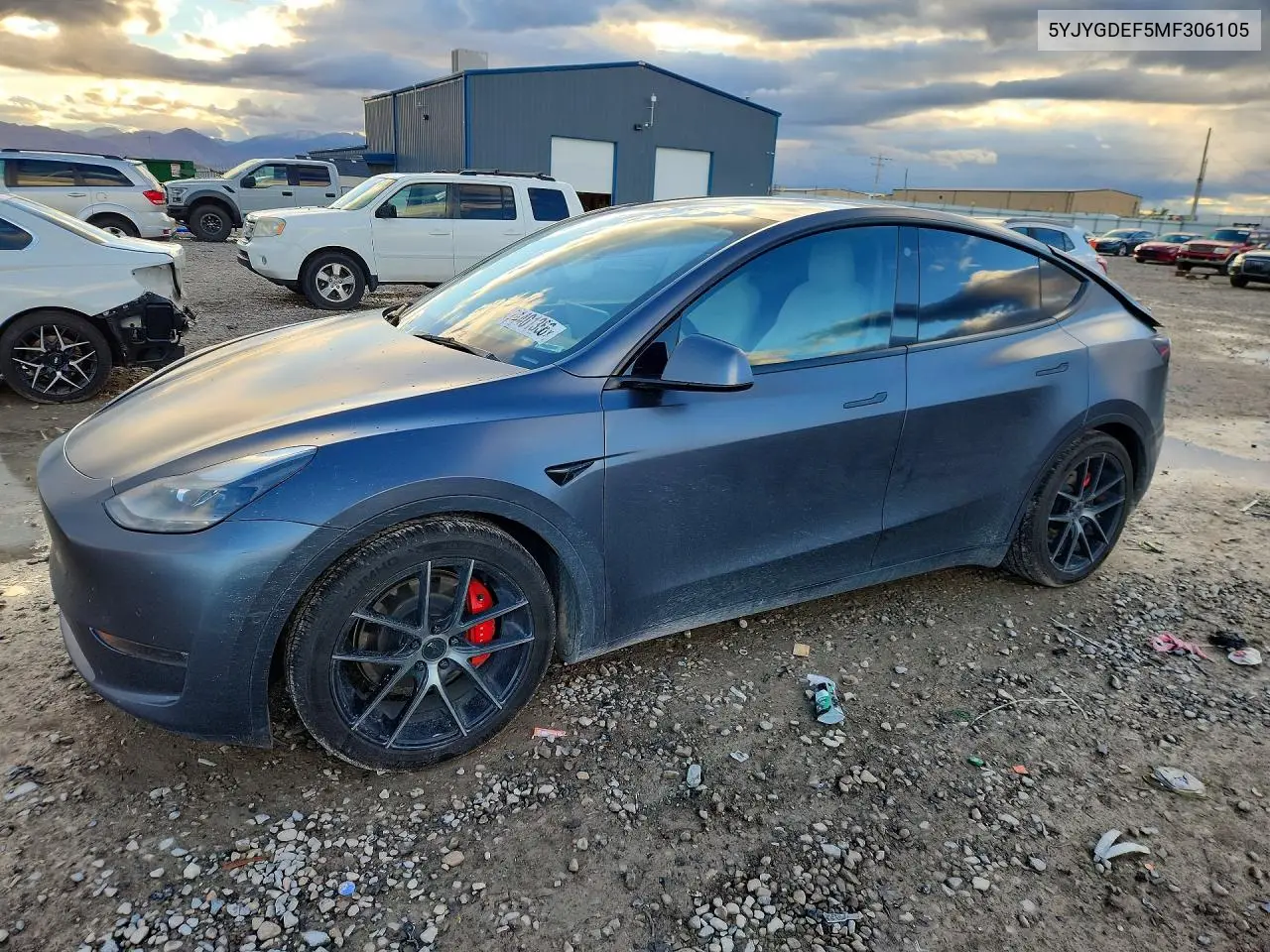 TESLA MODEL Y 2021, VIN 5YJYGDEF5MF306105