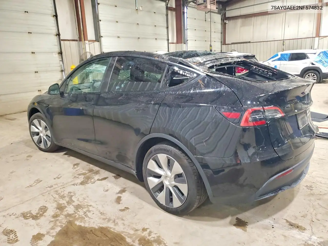 2022 TESLA MODEL Y VIN 7SAYGAEE2NF574832 — фото 2