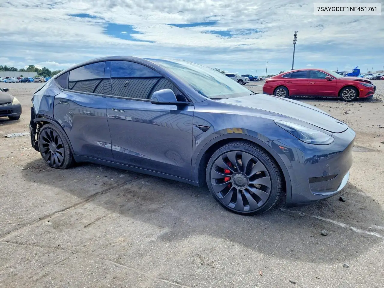 2022 TESLA MODEL Y VIN 7SAYGDEF1NF451761 — фото 4