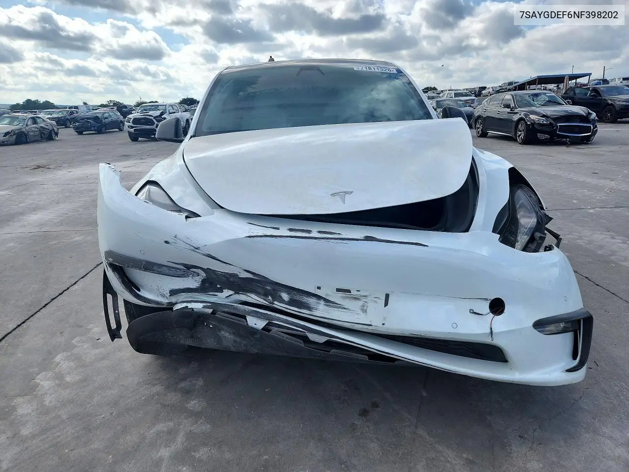 2022 TESLA MODEL Y VIN 7SAYGDEF6NF398202 — фото 5