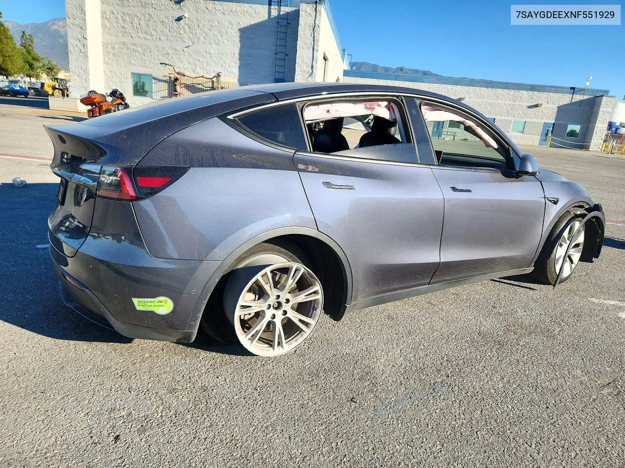 2022 TESLA MODEL Y VIN 7SAYGDEEXNF551929 — фото 3