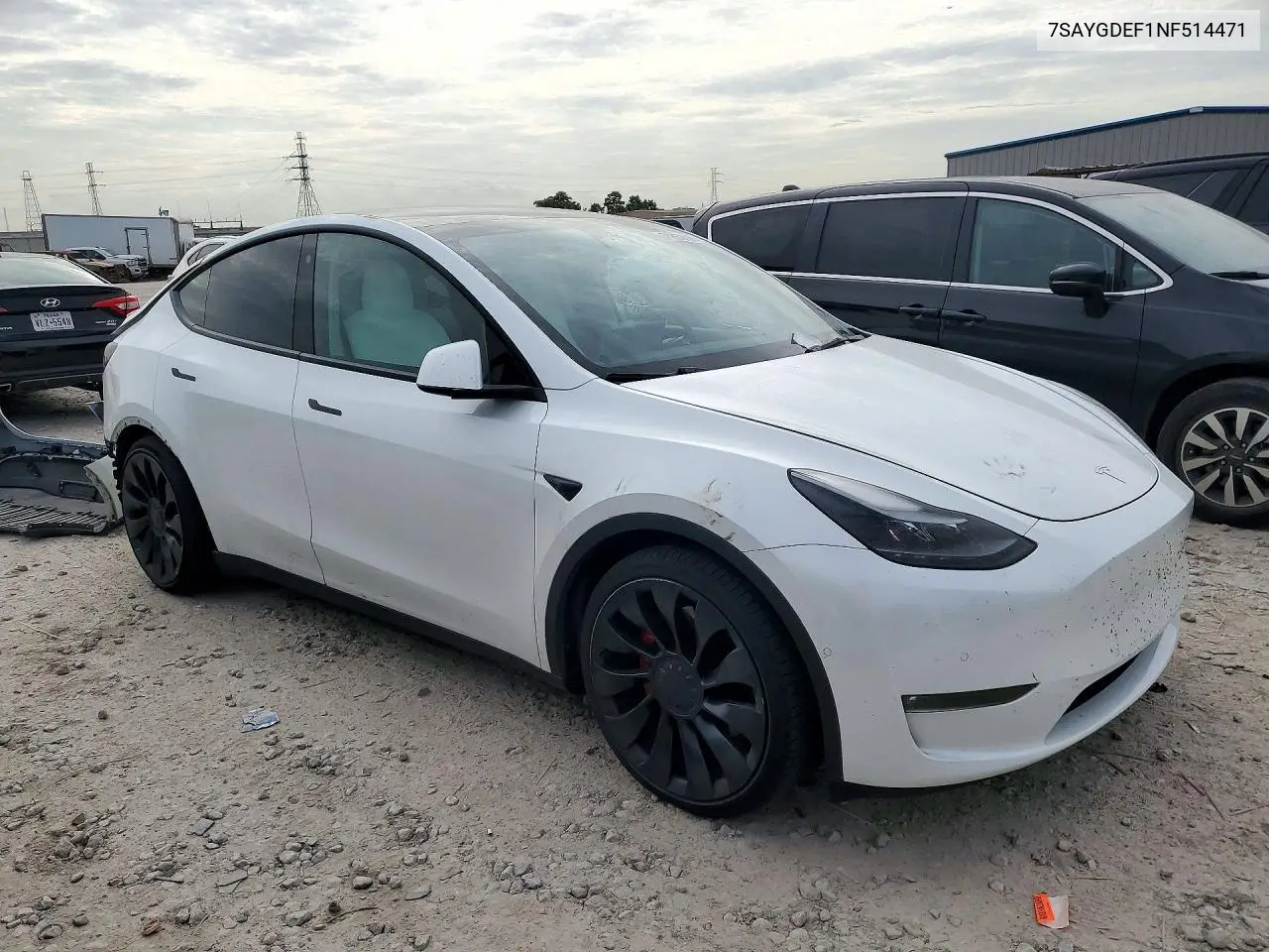 2022 TESLA MODEL Y VIN 7SAYGDEF1NF514471 — фото 4
