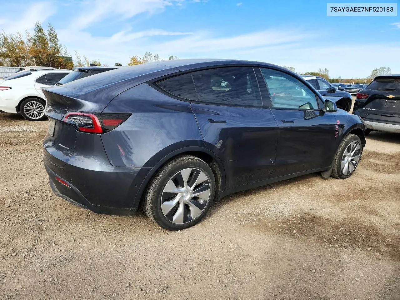 2022 TESLA MODEL Y VIN 7SAYGAEE7NF520183 — фото 3