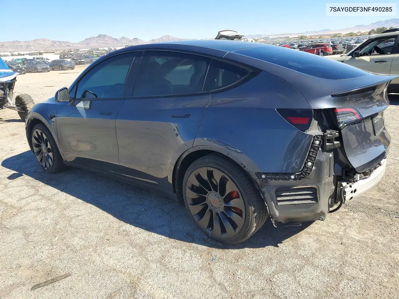 2022 TESLA MODEL Y VIN 7SAYGDEF3NF490285 — фото 2