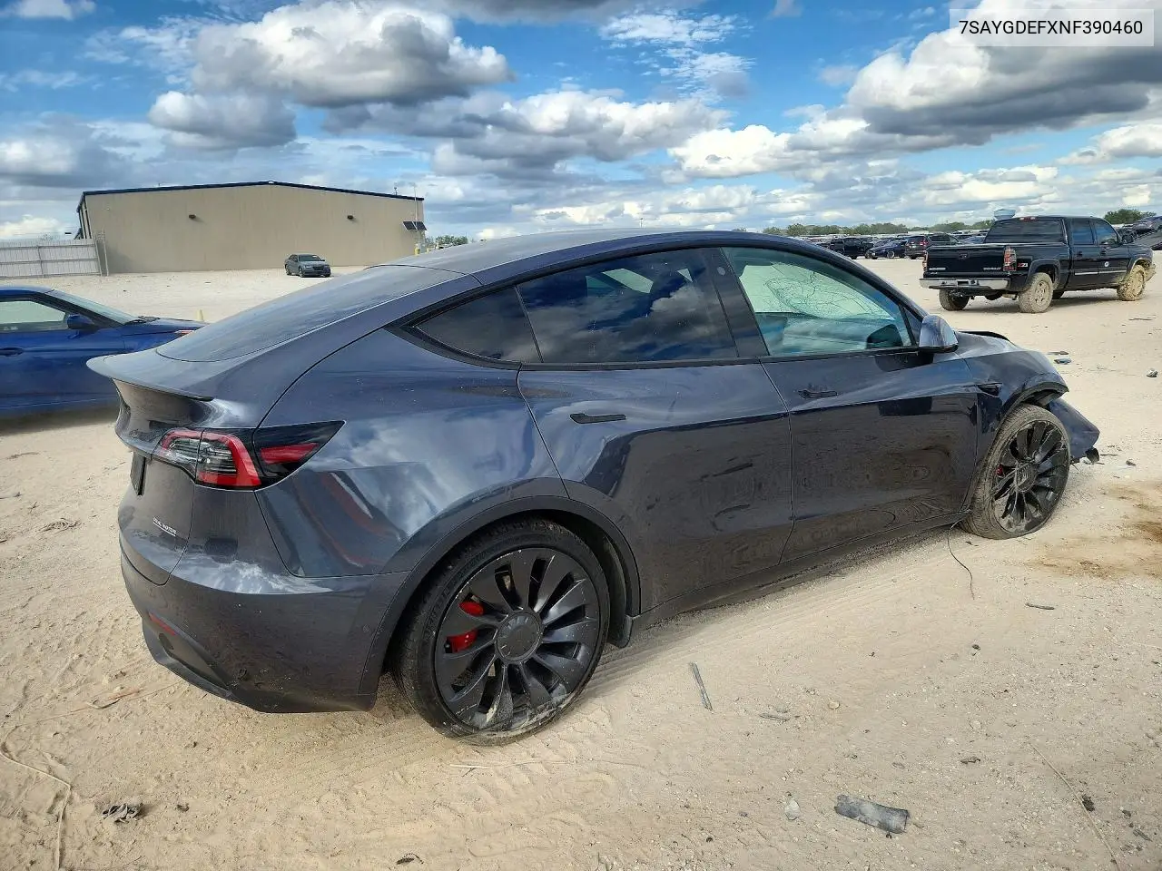 2022 TESLA MODEL Y VIN 7SAYGDEFXNF390460 — фото 3