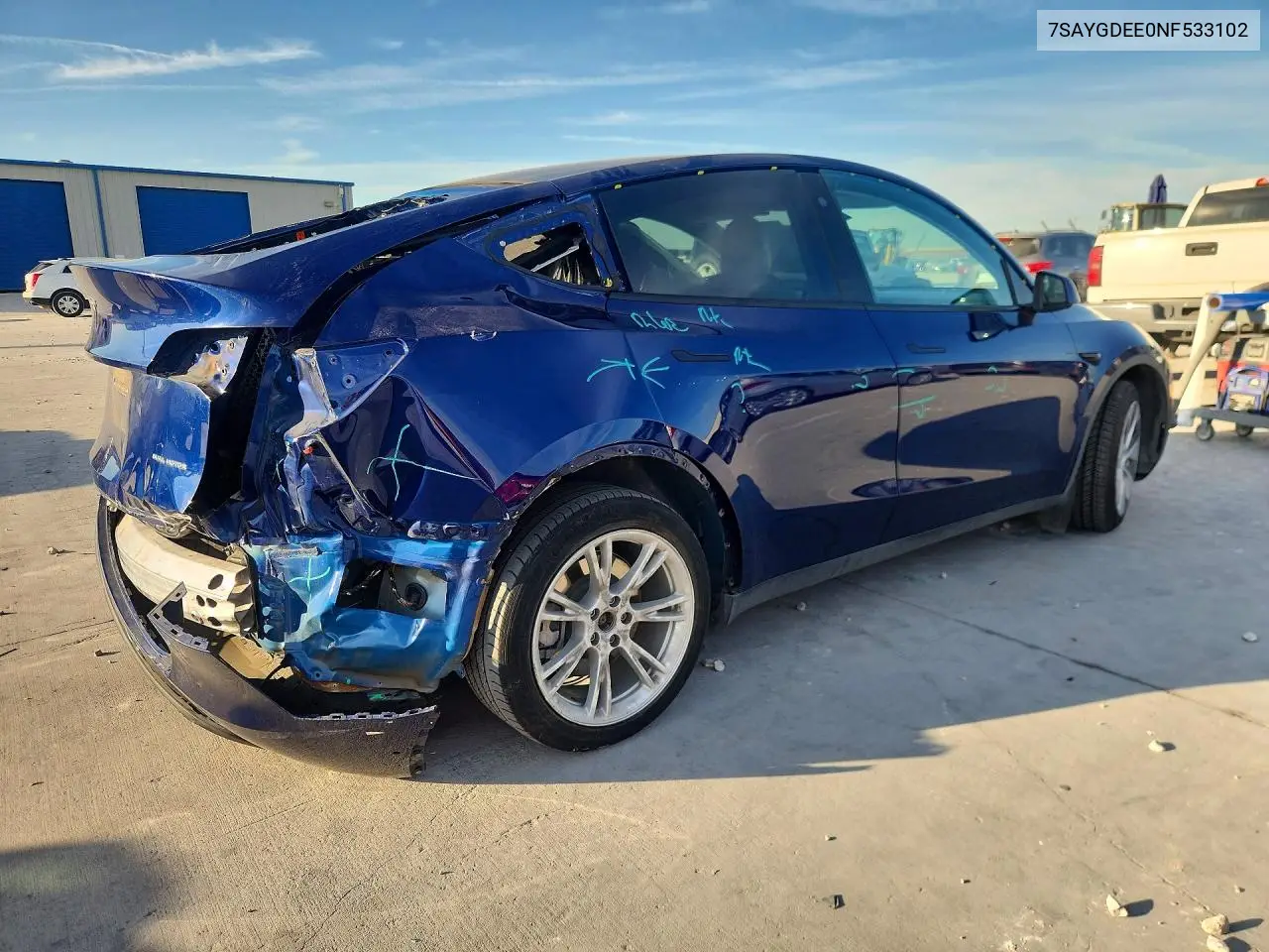 2022 TESLA MODEL Y VIN 7SAYGDEE0NF533102 — фото 3