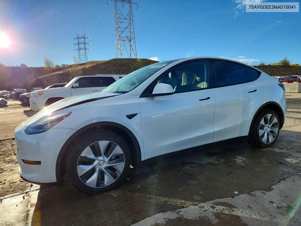 TESLA MODEL Y 2022, VIN 7SAYGDEE3NA010041