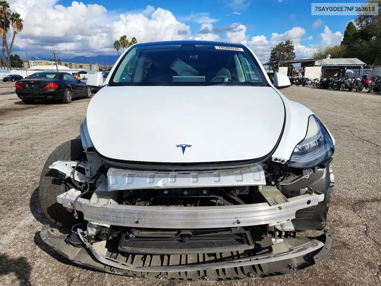 2022 TESLA MODEL Y VIN 7SAYGDEE7NF363613 — фото 5