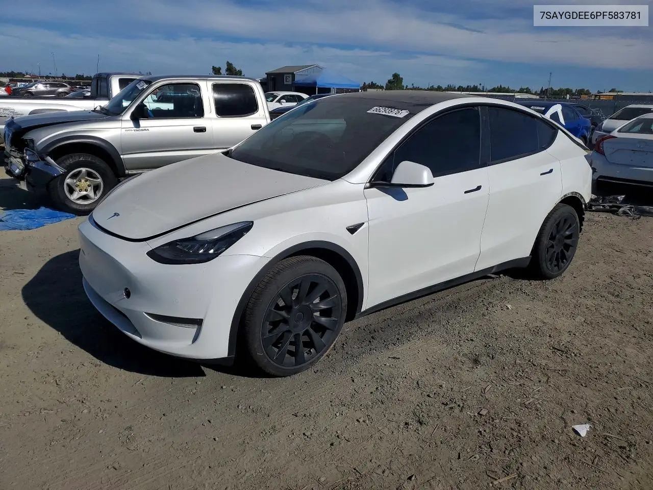 TESLA MODEL Y 2023, VIN 7SAYGDEE6PF583781