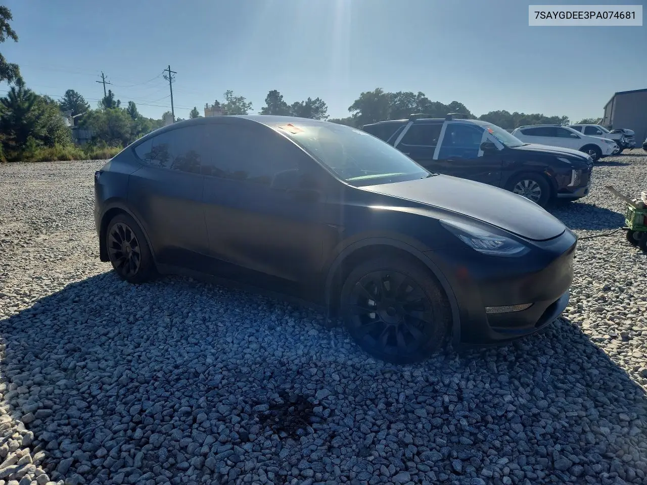 2023 TESLA MODEL Y VIN 7SAYGDEE3PA074681 — фото 4