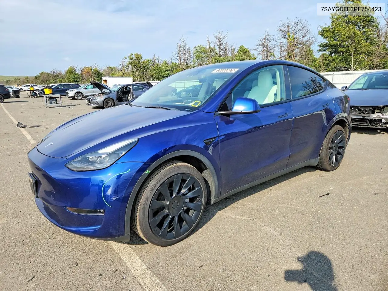TESLA MODEL Y 2023, VIN 7SAYGDEE3PF754423