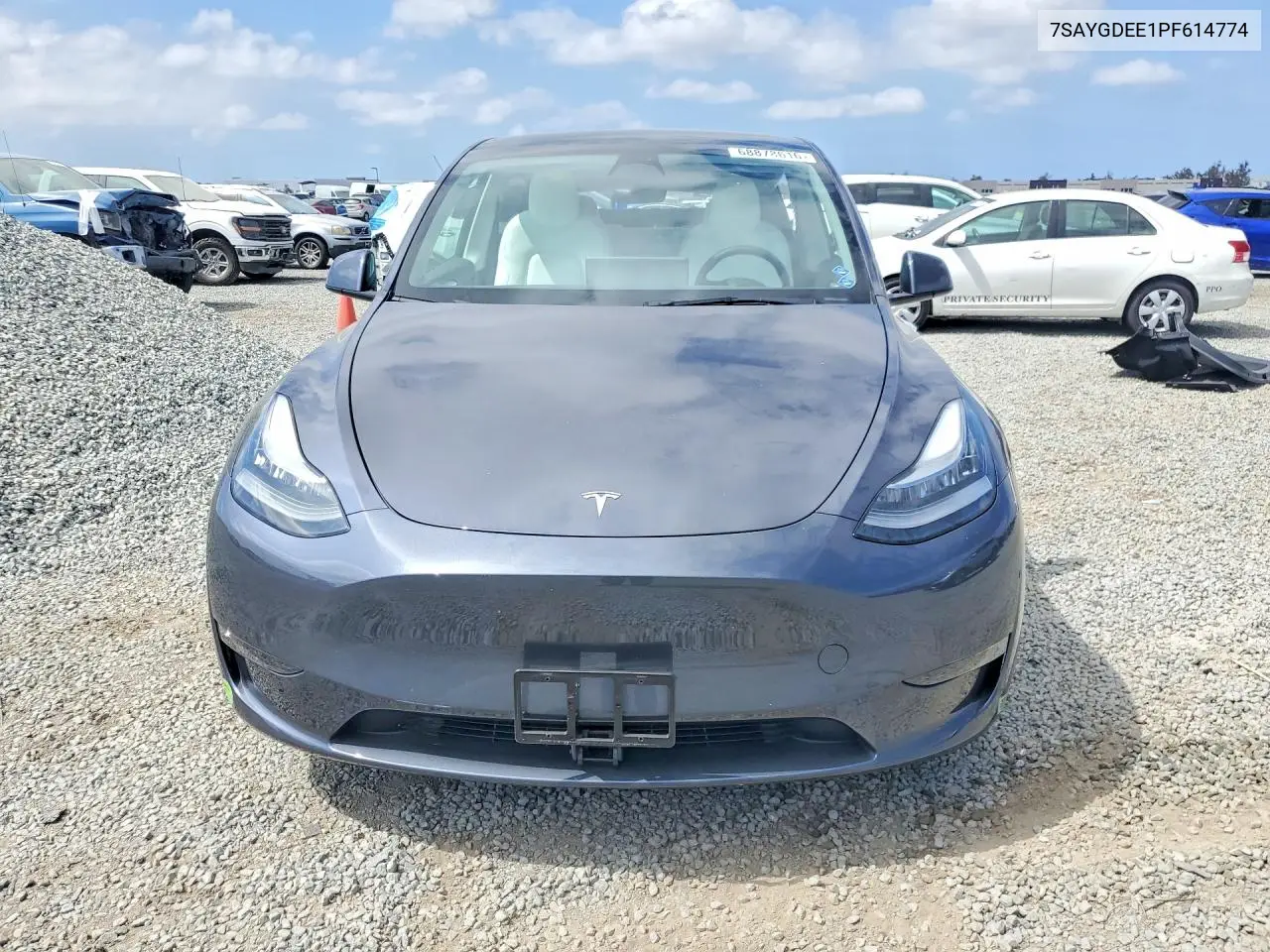 2023 TESLA MODEL Y VIN 7SAYGDEE1PF614774 — фото 5