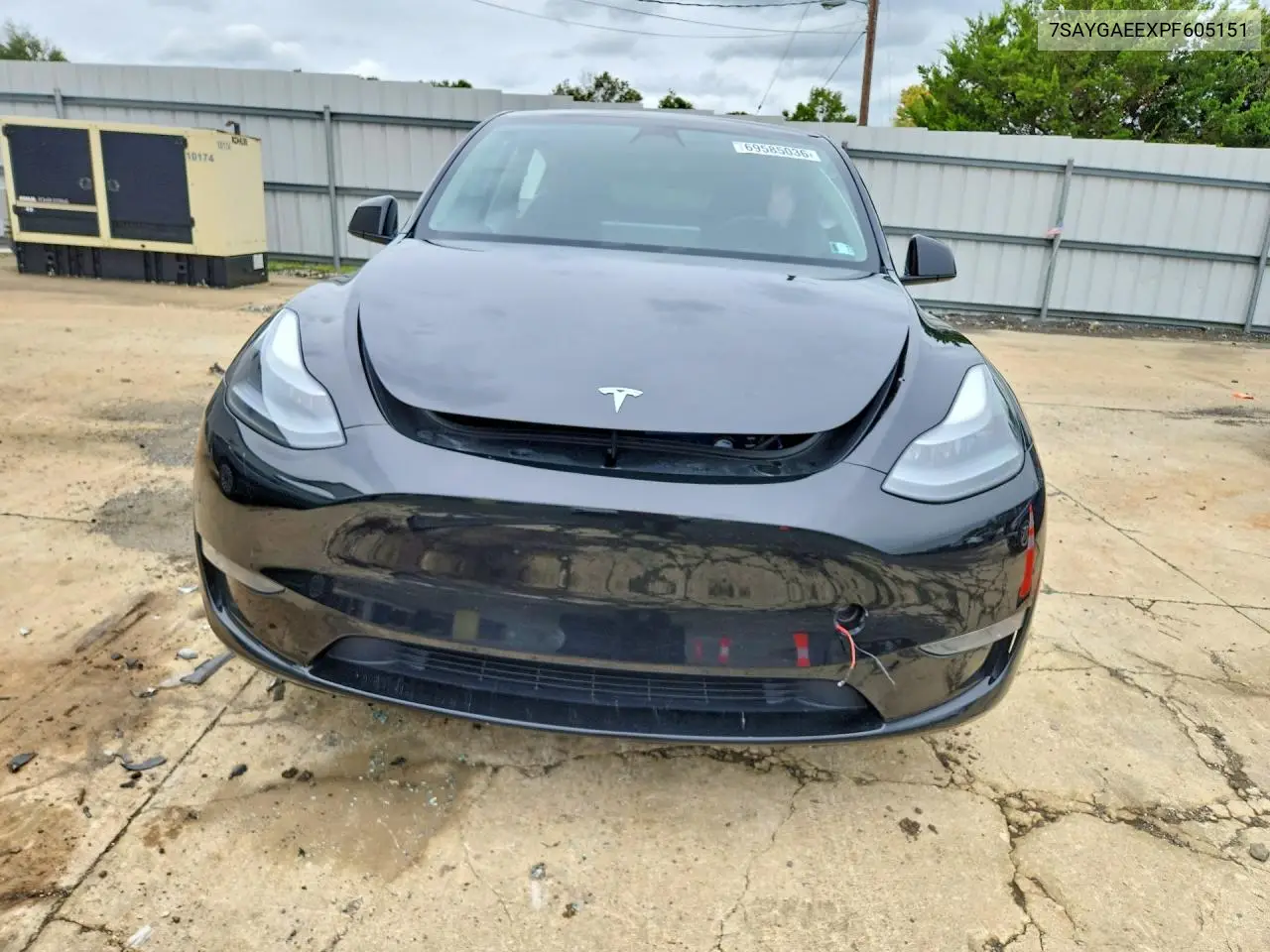 2023 TESLA MODEL Y VIN 7SAYGAEEXPF605151 — фото 5