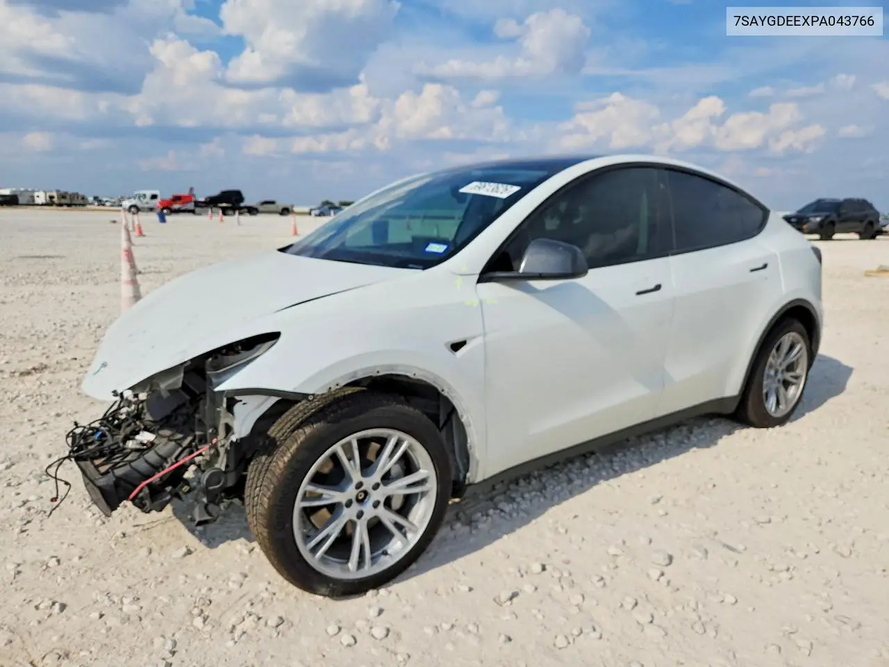 TESLA MODEL Y 2023, VIN 7SAYGDEEXPA043766