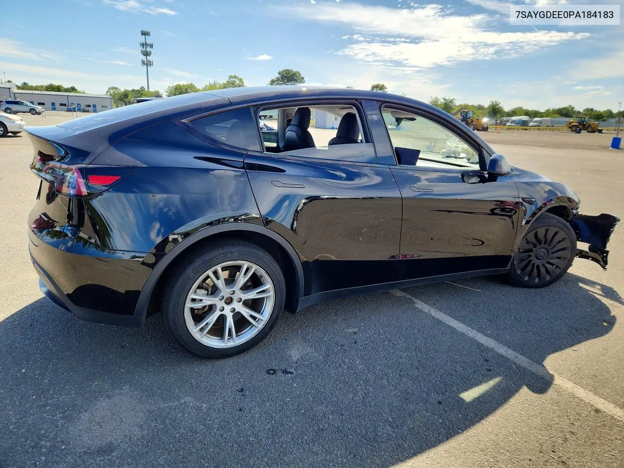 2023 TESLA MODEL Y VIN 7SAYGDEE0PA184183 — фото 3