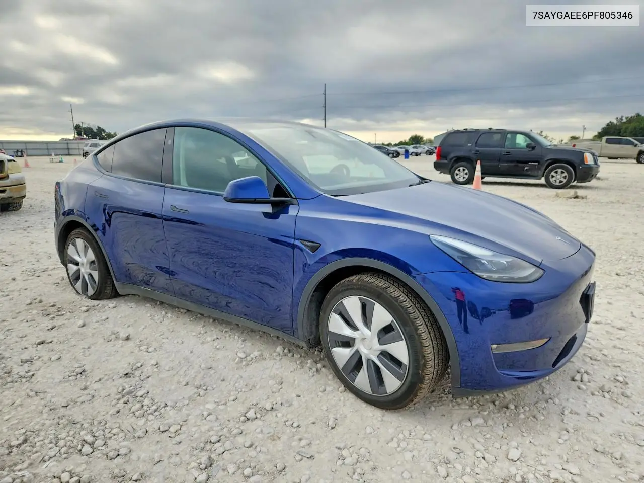 2023 TESLA MODEL Y VIN 7SAYGAEE6PF805346 — фото 4