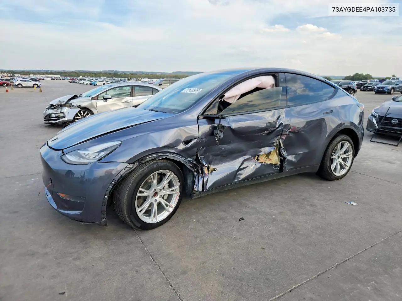 TESLA MODEL Y 2023, VIN 7SAYGDEE4PA103735