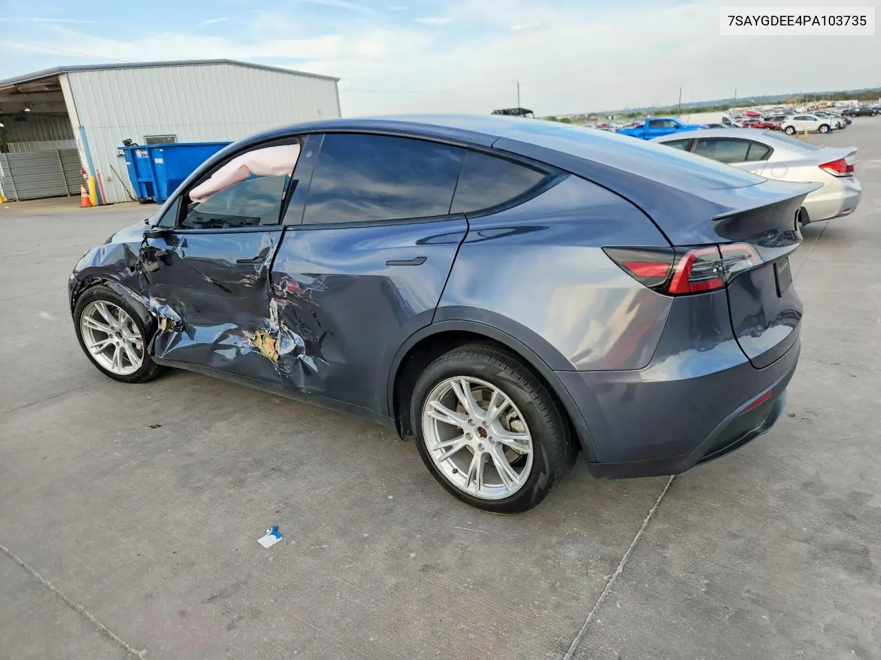 2023 TESLA MODEL Y VIN 7SAYGDEE4PA103735 — фото 2