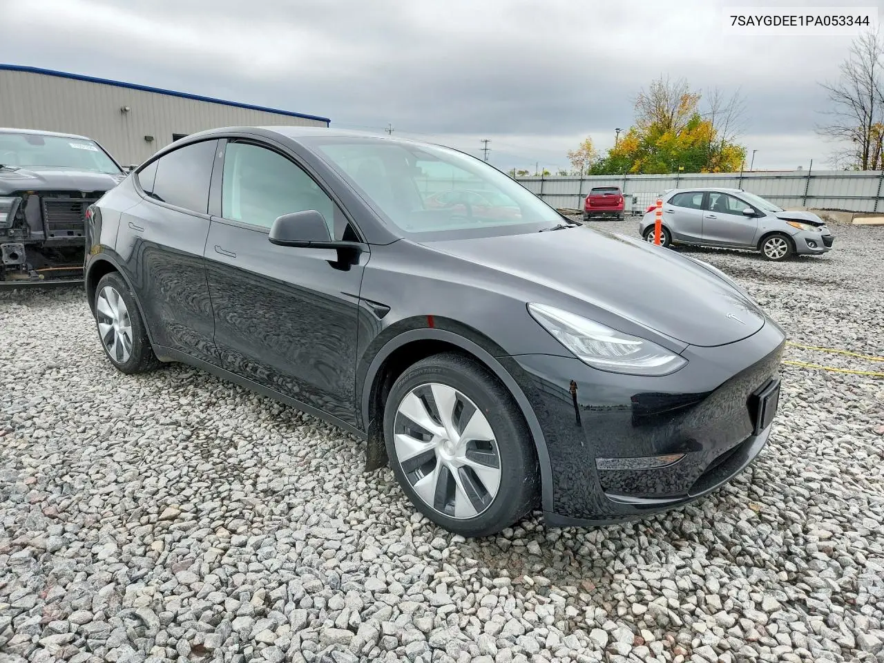 2023 TESLA MODEL Y VIN 7SAYGDEE1PA053344 — фото 4