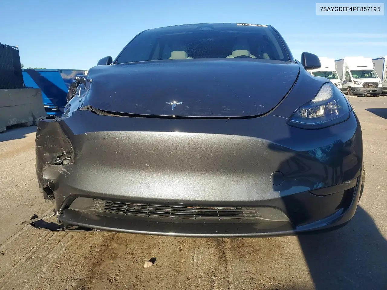 2023 TESLA MODEL Y VIN 7SAYGDEF4PF857195 — фото 5