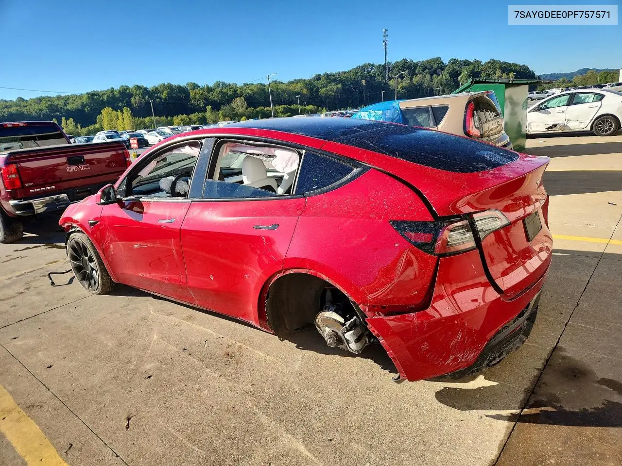 2023 TESLA MODEL Y VIN 7SAYGDEE0PF757571 — фото 2
