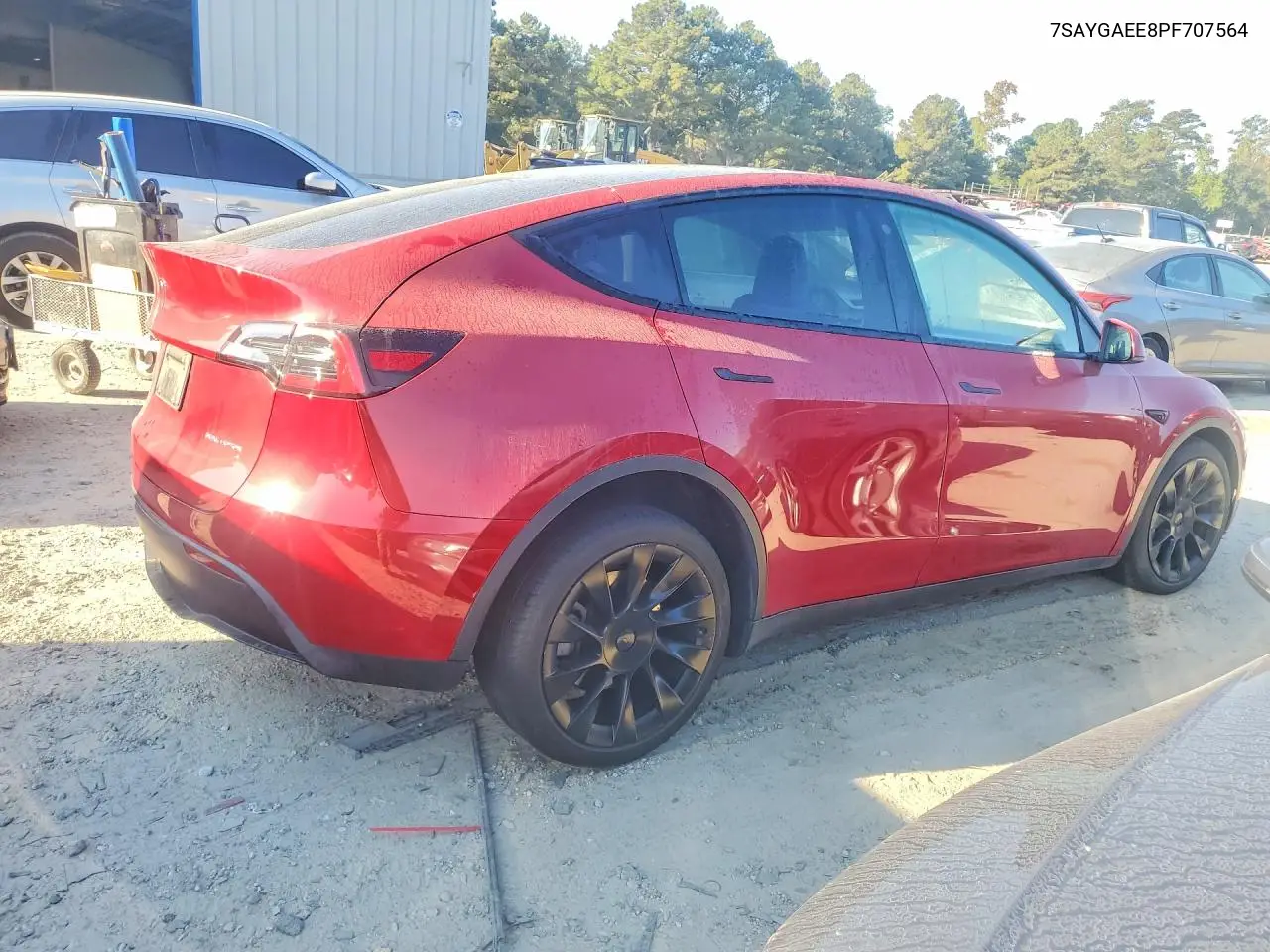 2023 TESLA MODEL Y VIN 7SAYGAEE8PF707564 — фото 3