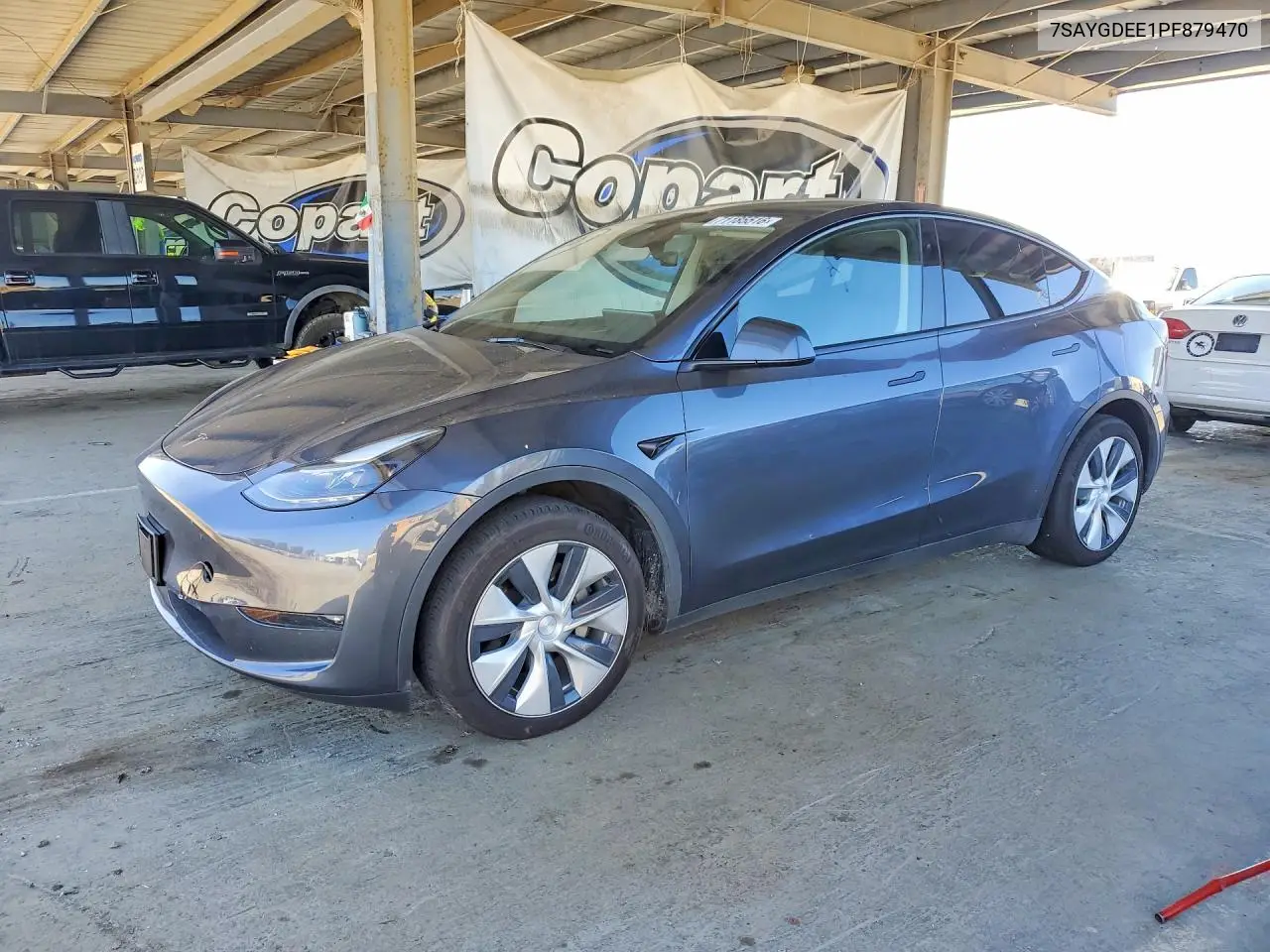 TESLA MODEL Y 2023, VIN 7SAYGDEE1PF879470