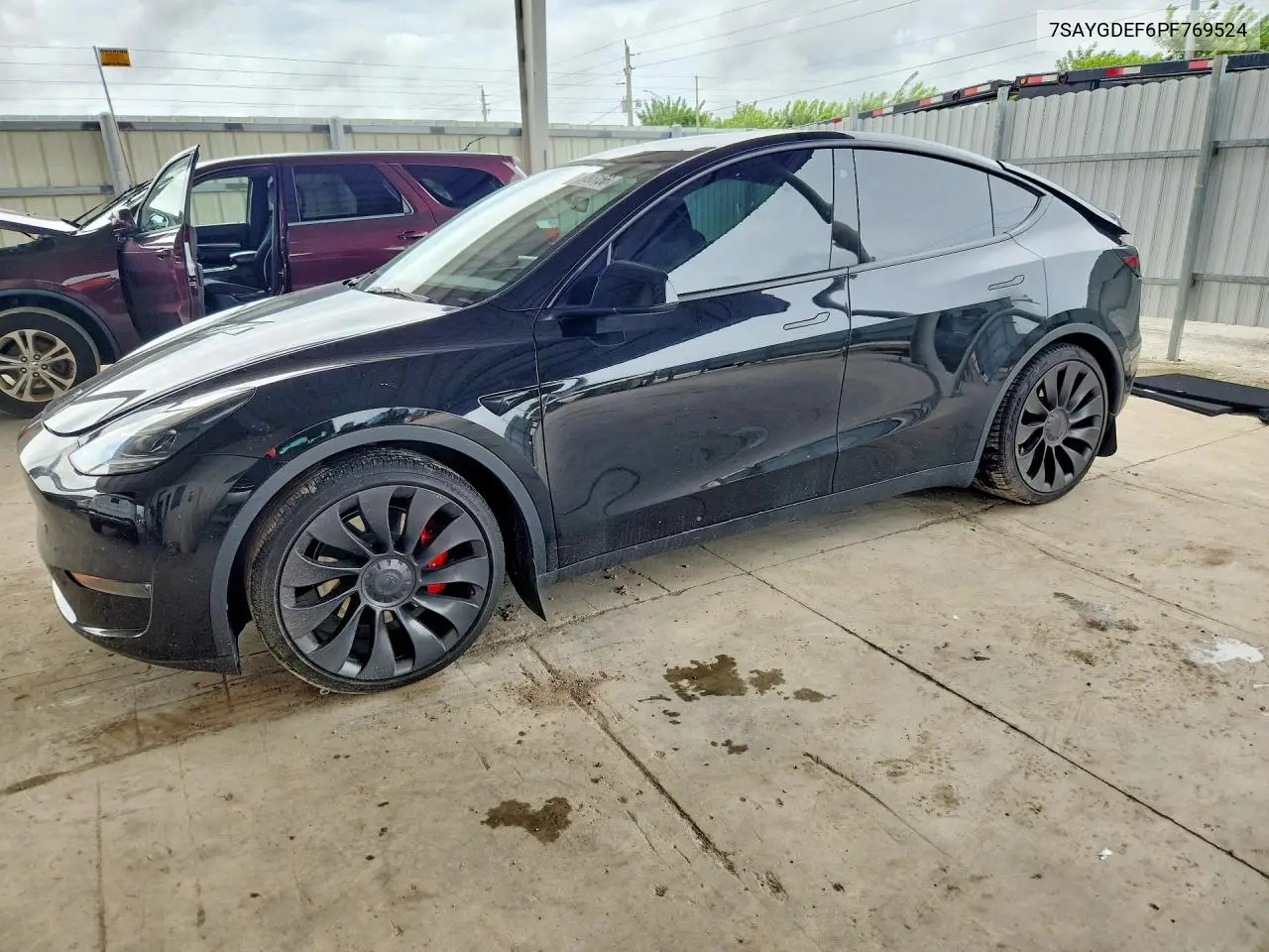 TESLA MODEL Y 2023, VIN 7SAYGDEF6PF769524
