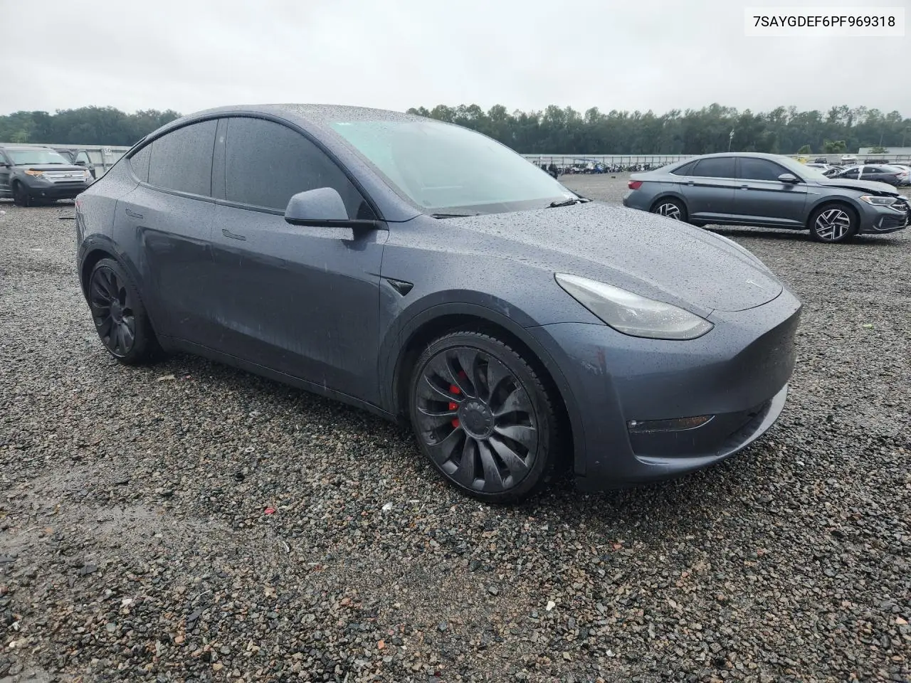 2023 TESLA MODEL Y VIN 7SAYGDEF6PF969318 — фото 4