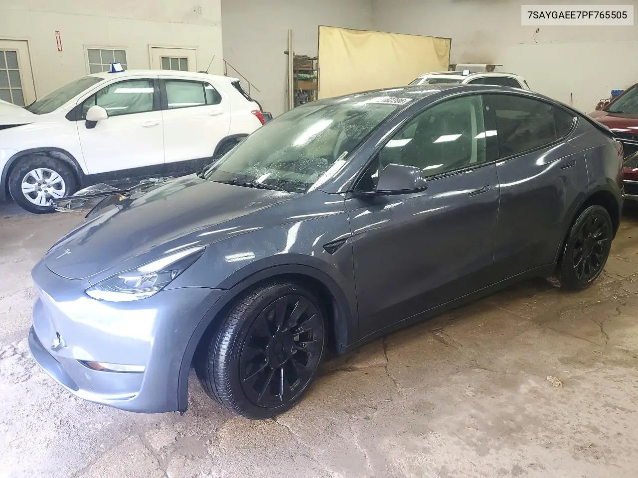 TESLA MODEL Y 2023, VIN 7SAYGAEE7PF765505