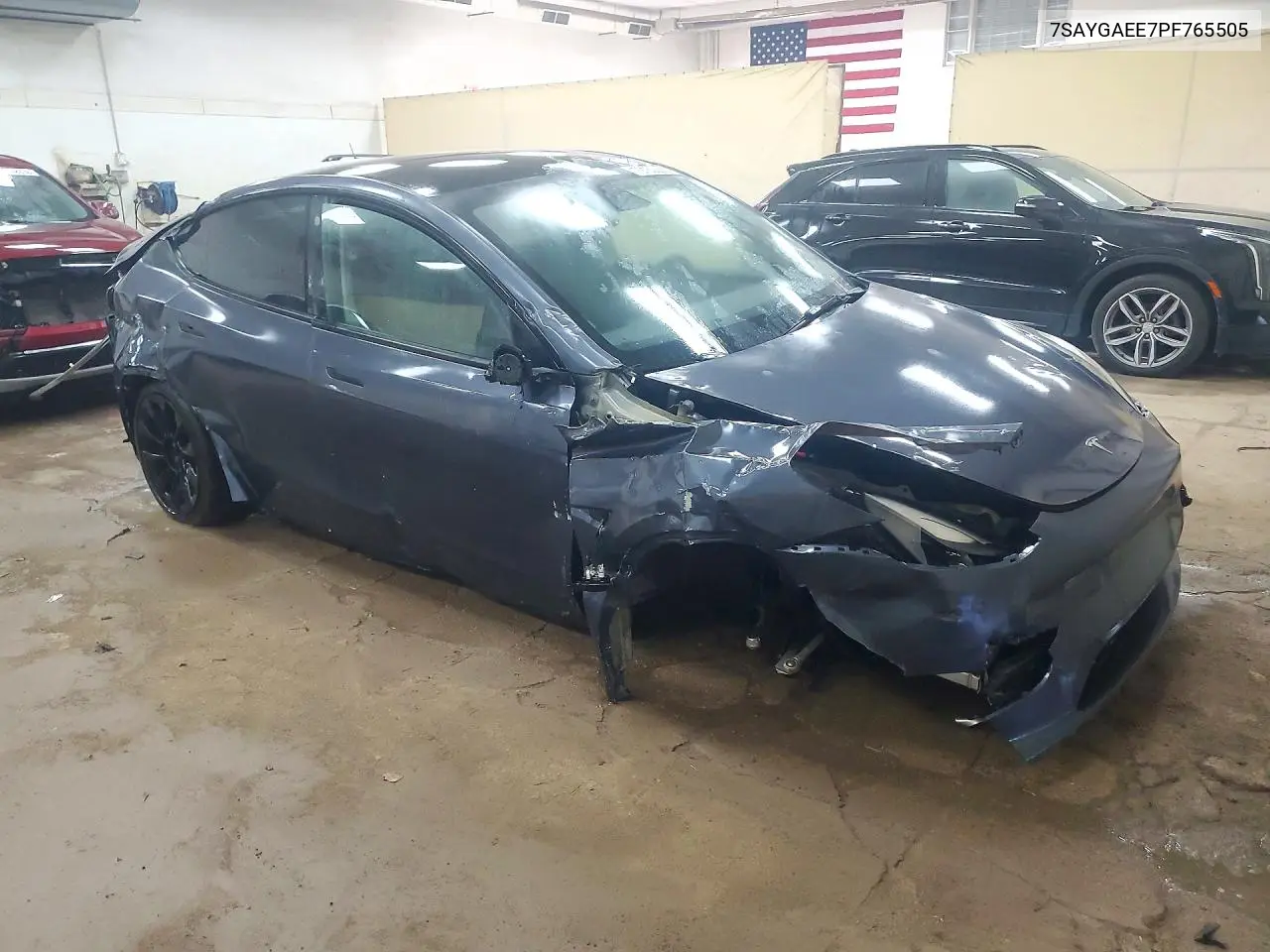 2023 TESLA MODEL Y VIN 7SAYGAEE7PF765505 — фото 4