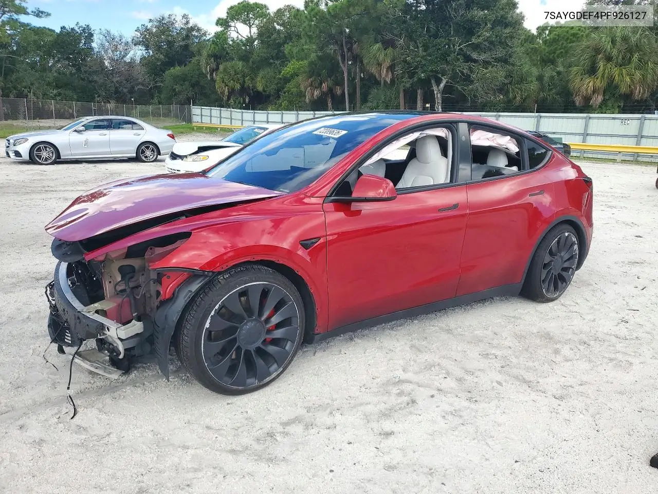 TESLA MODEL Y 2023, VIN 7SAYGDEF4PF926127