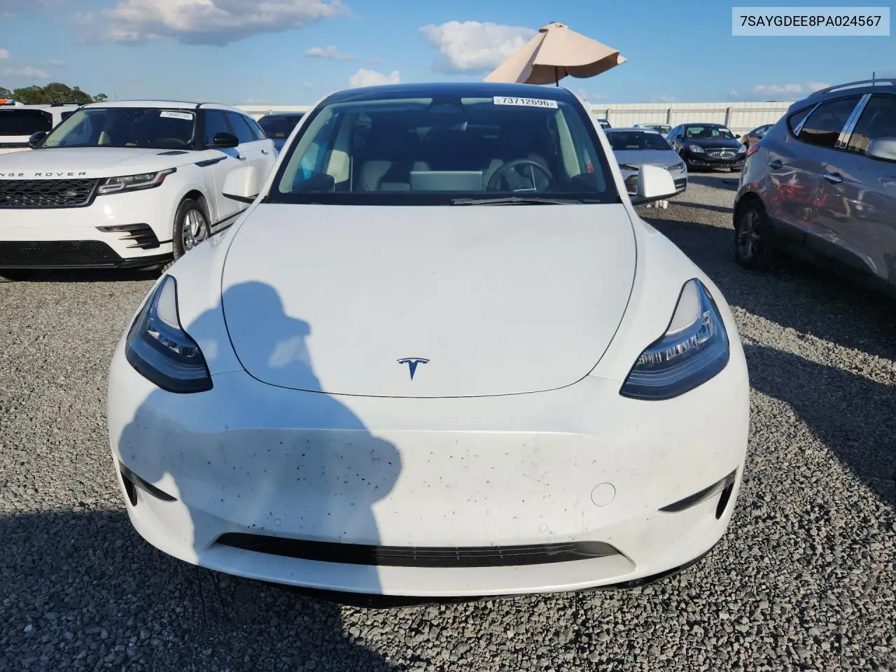 2023 TESLA MODEL Y VIN 7SAYGDEE8PA024567 — фото 5