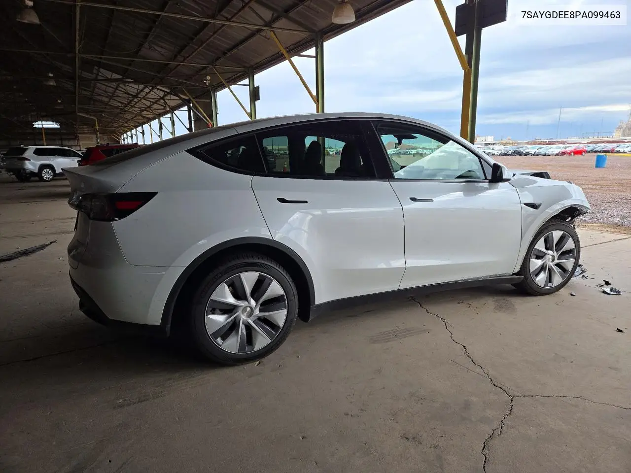 2023 TESLA MODEL Y VIN 7SAYGDEE8PA099463 — фото 3