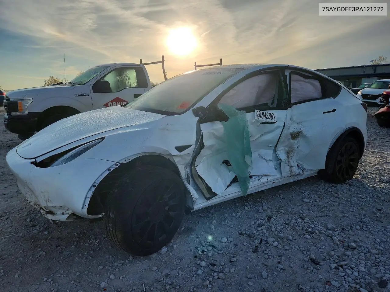 TESLA MODEL Y 2023, VIN 7SAYGDEE3PA121272