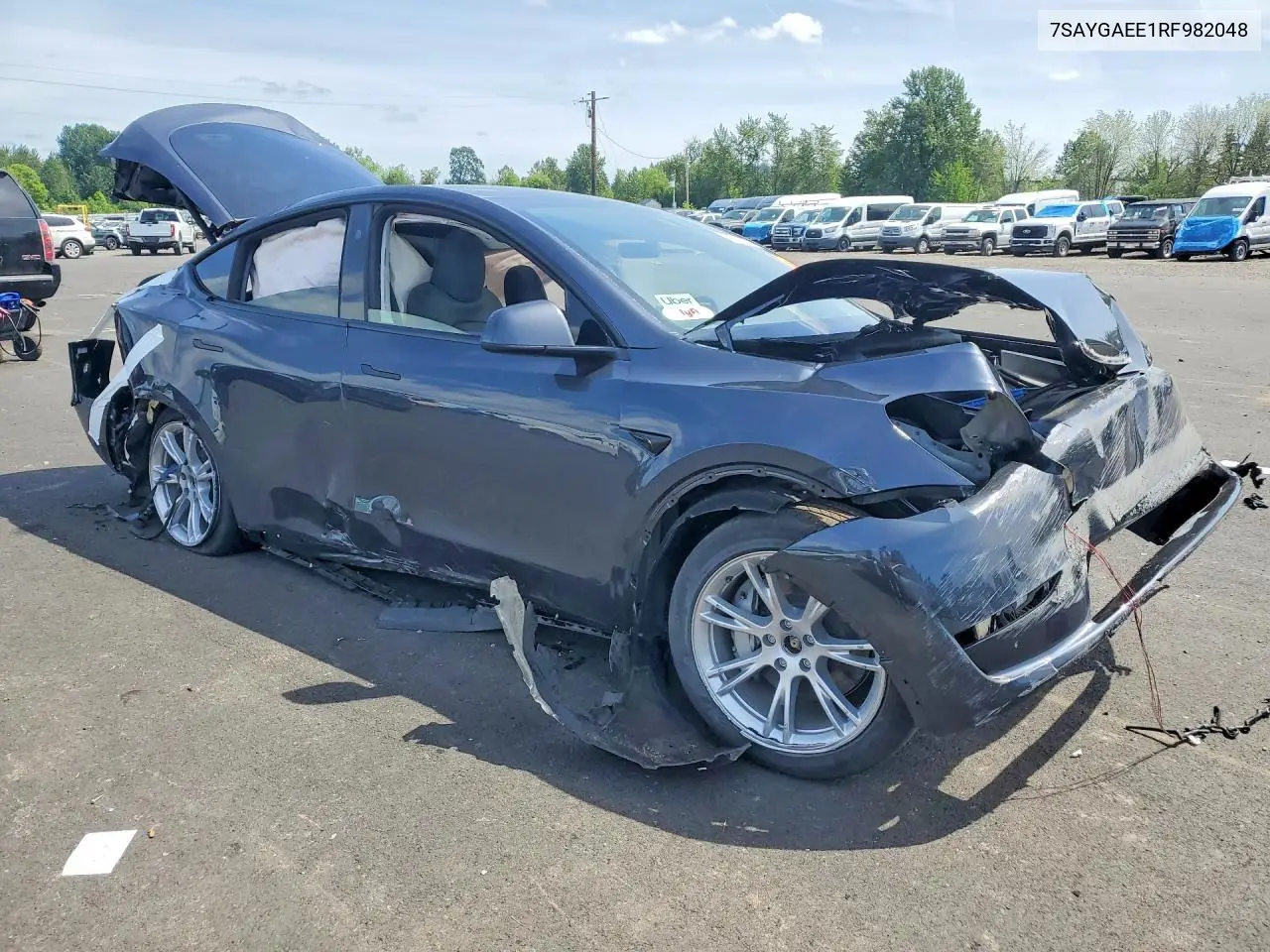 2024 TESLA MODEL Y VIN 7SAYGAEE1RF982048 — фото 4