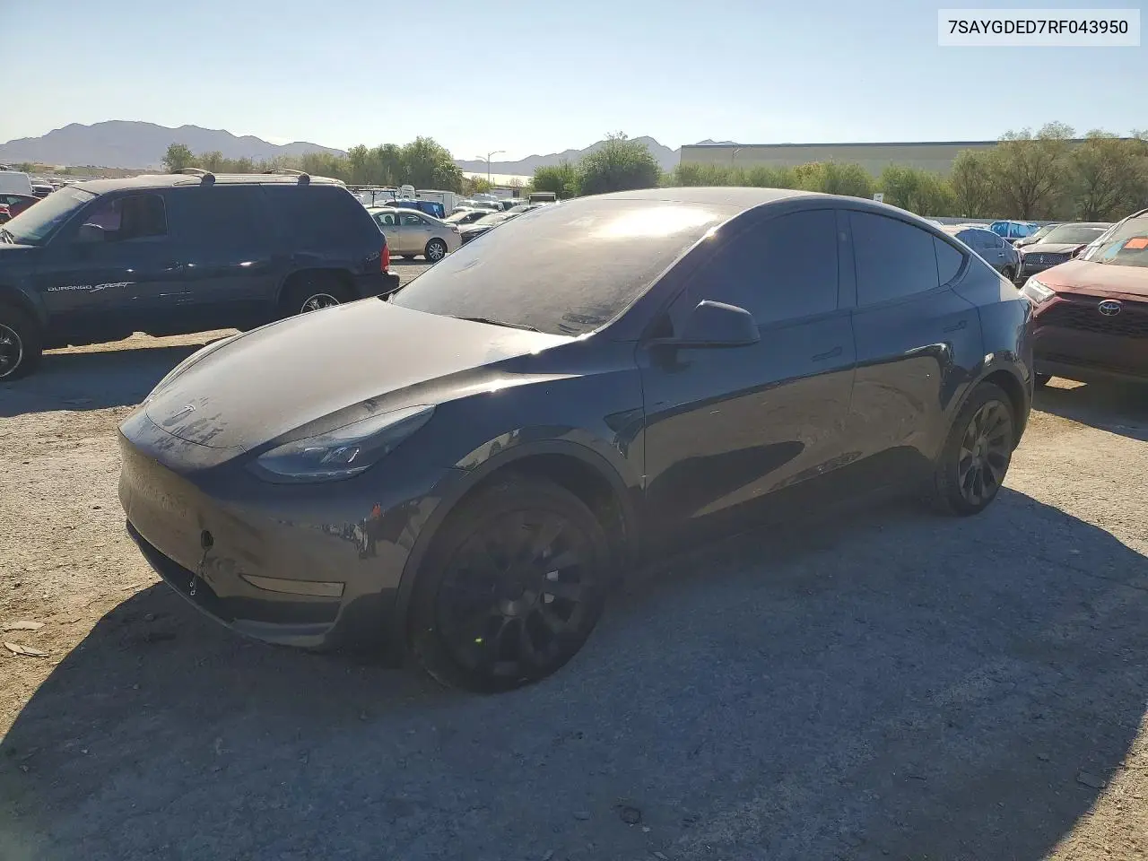 TESLA MODEL Y 2024, VIN 7SAYGDED7RF043950